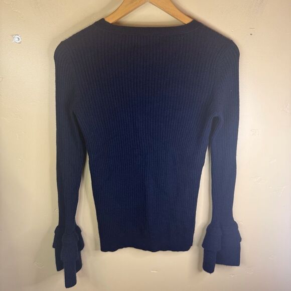 Banana Republic Scottish Cashmere Todd & Duncan Flared Wrist Sweater Size Small - Picture 5 of 5